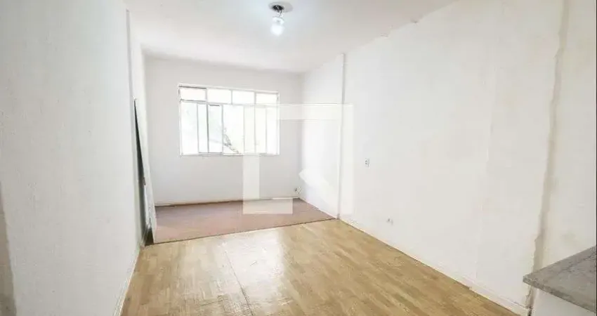 Kitnet / Stúdio à venda na Rua Oscar Cintra Gordinho, 269, Liberdade, São Paulo