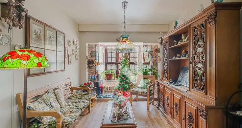 Casa com 3 quartos à venda na Rua André Dreyfus, 436, Sumaré, São Paulo