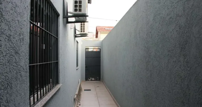 Campo belo - casa de 210m² com 3 dormitorios, 1 suite, 4 banheiros e 2 vagas