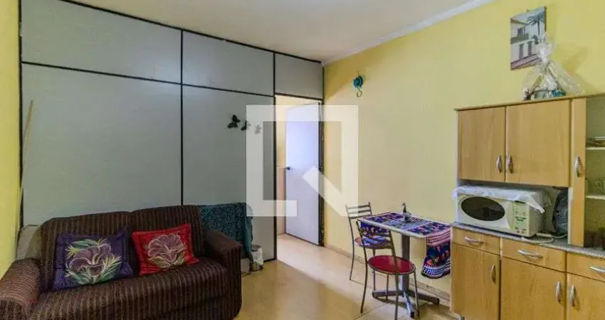 Kitnet / Stúdio à venda na Avenida Ipiranga, 1303, Centro, São Paulo