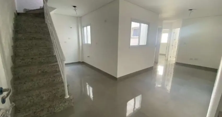 Cobertura Sem Condomínio, 69 m² Interno e 69 m² com um Quintal