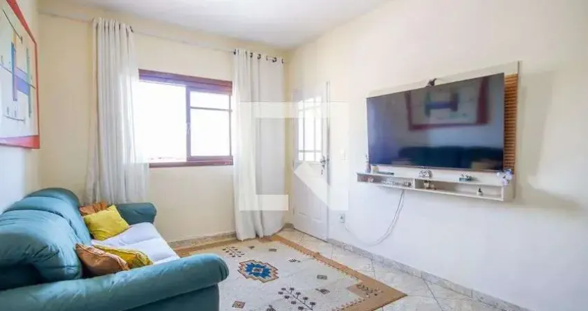 Casa com 2 quartos à venda na Rua Benedito Soares Fernandes, 265, Vila Yara, Osasco
