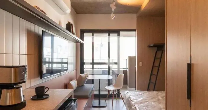 Kitnet / Stúdio à venda na Avenida Sumaré, 244, Perdizes, São Paulo