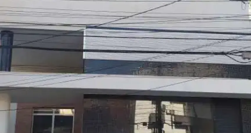 Apto novo com 2 dorm, 1 suite,  living 2 amb,, coz, banhiero ,área de serviço e 2 box cobertos e escriturados, prédio com 2 elevadores, salão de festas, churrasqueira, academia, na Getúlio Vargas , ba