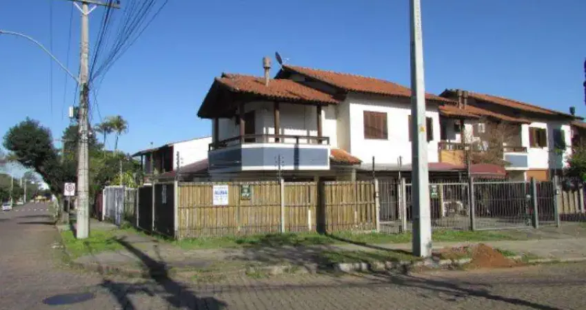Sobrado no Bairro NONOAI com 174,55 m2, 3 dormitórios, 1 suite, sacada, 2 banheiros sociais, lavabo, Área de serviço, Armário cozinha, Armário embutido, Banheiro auxiliar, Banheiro privativo, Banheiro