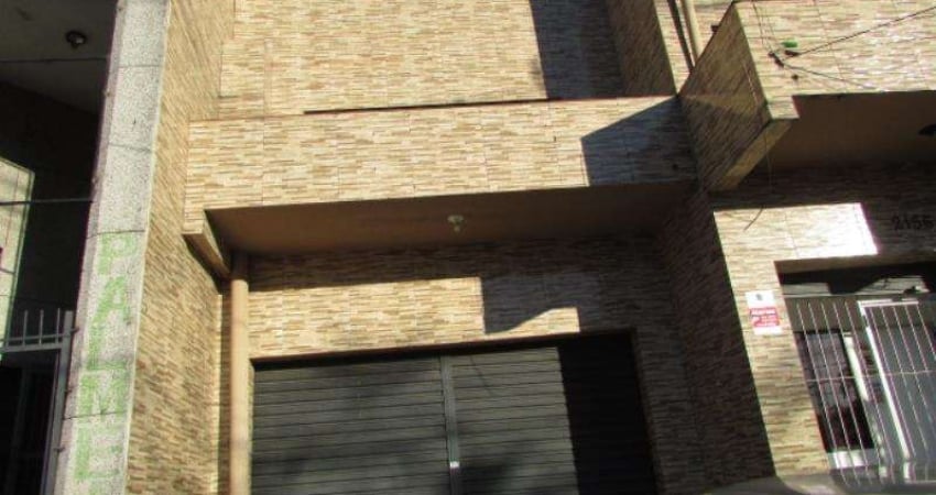 Loja no Bairro CAVALHADA com 135 m2, Banheiro social, Pátio
