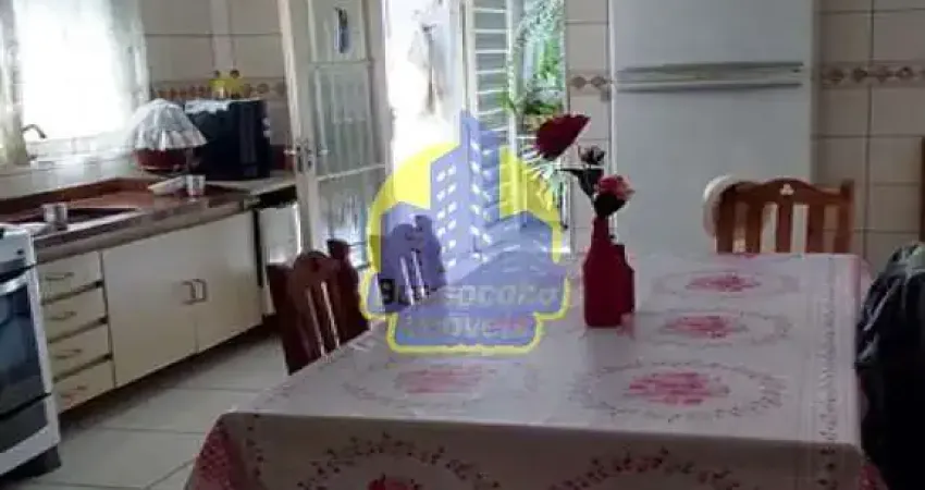 Casa com 4 dormitórios à venda, 283 m² por R$ 750.000,00 - Bussocaba - Osasco/SP