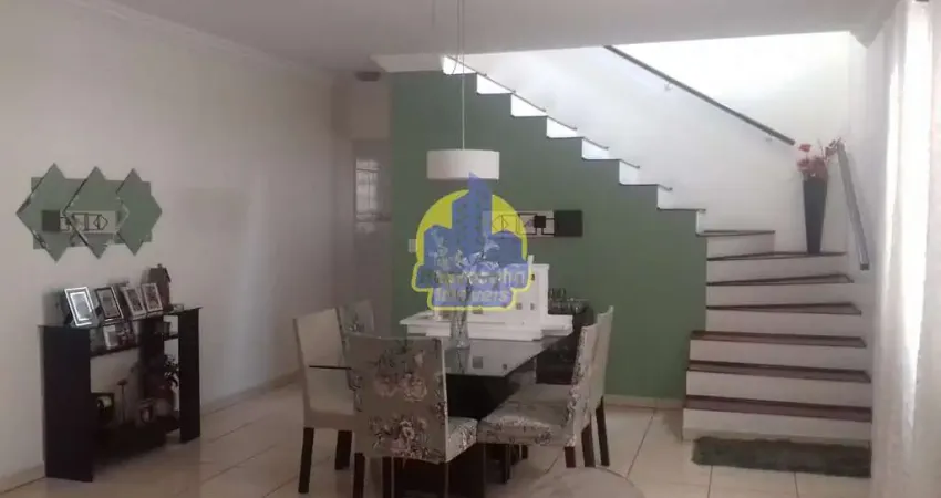Casa com 3 dormitórios à venda, 228 m² por R$ 800.000,00 - Jardim D Abril - Osasco/SP