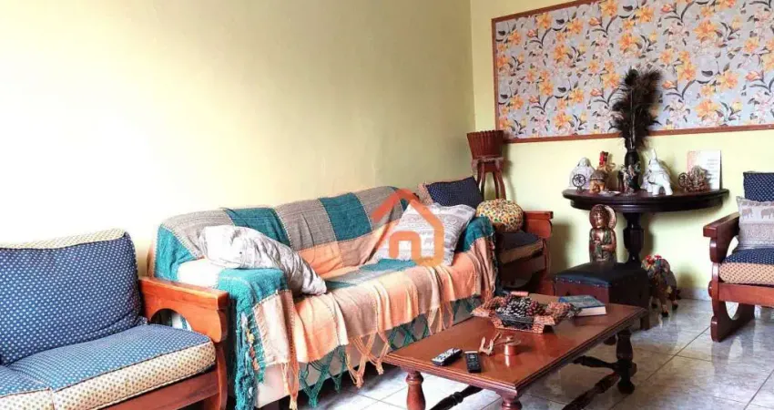 Casa de sobrado, rua fechada, 2 quartos à venda, 110 m², por R$ 615.000 - Santa Rosa - Niterói/RJ