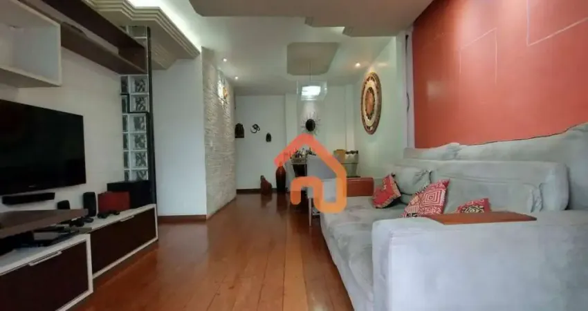 Amplo Apartamento com 3 vagas de garagem no Ingá