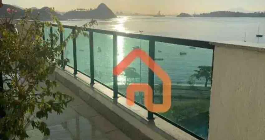 Cobertura Linear vista mar com 3 quartos em Charitas para Venda