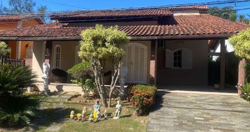 Casa com 5 dormitórios à venda, 297 m² por R$ 900.000,00 - Badu - Niterói/RJ