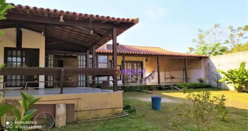 Casa com 5 dormitórios à venda por R$ 397.000,00 - Engenho do Roçado - São Gonçalo/RJ