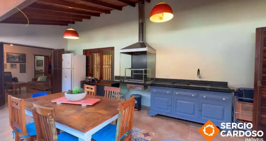 CASA DIFERENCIADA 4 QUARTOS PISCINA ÁREA GOURMET 200 M MAR ITANHAÉM SP