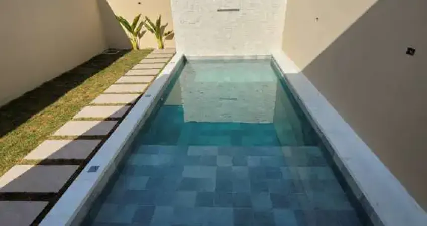 CASA NOVA COM PISCINA - 2 QUARTOS 1 SUÍTE - LADO PRAIA - ITANHAEM/SP