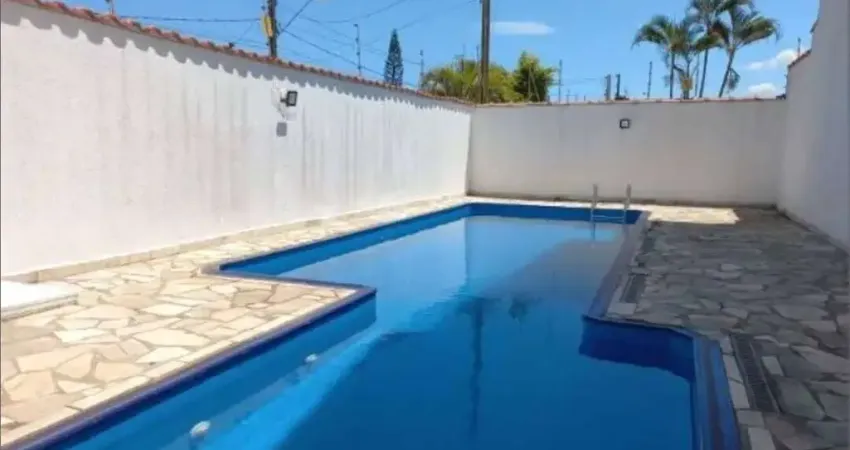 SOBRADO EM CONDOMÍNIO APENAS 50M DO MAR COM 2 SUÍTES PISCINA - ITANHAEM/SP