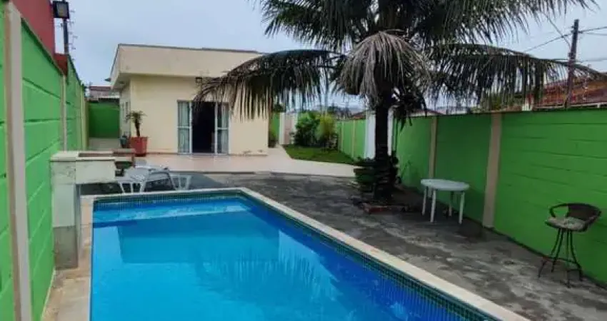 CASA 2 QUARTOS 1 SUÍTE COM PISCINA E CHURRASQUEIRA 500M MAR  ITANHAÉM SP