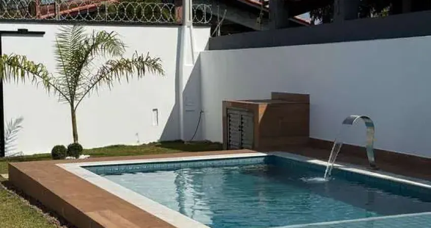 Casa nova pé na areia 3 quartos piscina área gourmet 50m mar  itanhaém sp
