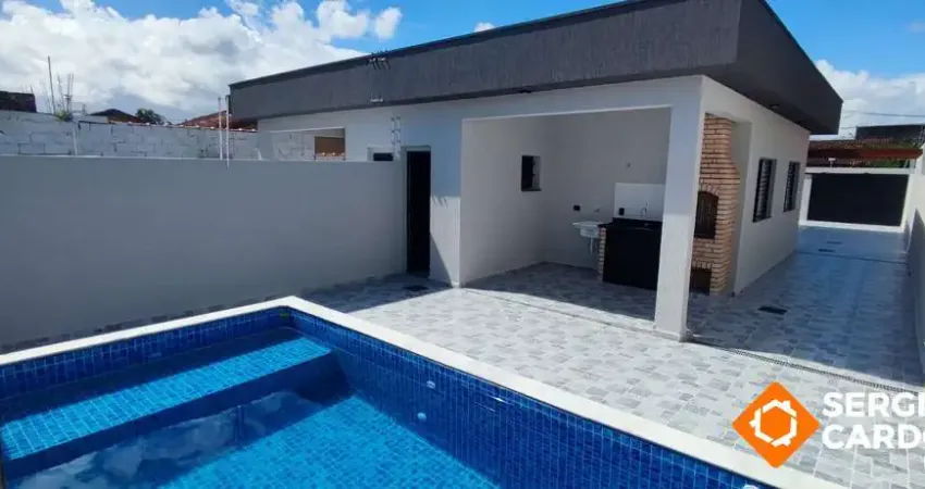 Casa nova com piscina! 2 quartos 1 suite - lado praia itanhaem/sp