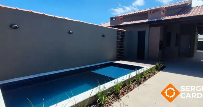 Casa nova moderna com piscina e espaço gourmet - lado praia itanhaem/sp