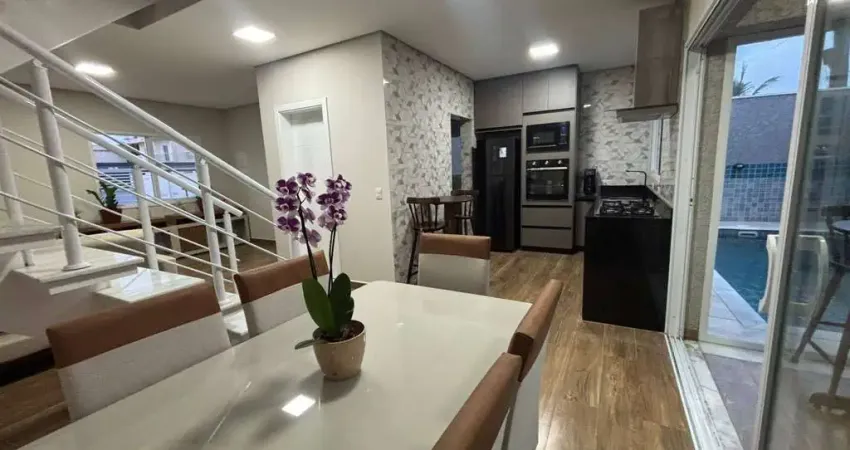 Sobrado vista mar 3 quartos 1 suíte   piscina  porteira fechada itanhaém sp