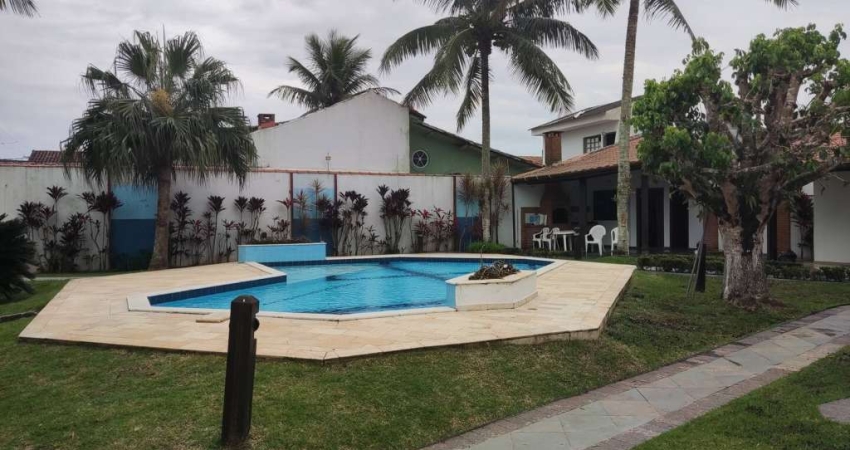 CASA 3 QUARTOS  AMPLO TERRENO  LAZER TOP  PISCINA 200 M MAR    ITANHAÉM  SP