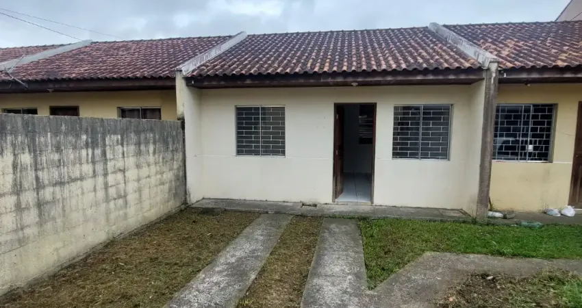 Casa em condomínio fechado com 2 quartos para alugar na Avenida Brasília, 822, Vila Vicente Macedo, Piraquara