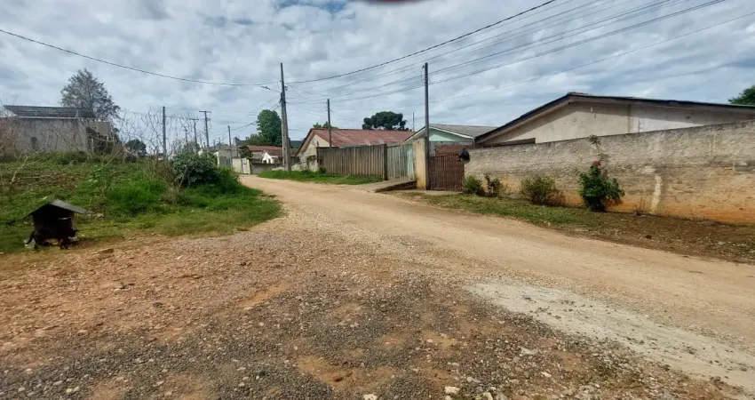 Ótimo terreno localizado no bairro palmital, colombo, com excelente topografia e documentação em ordem, pronto para construção!