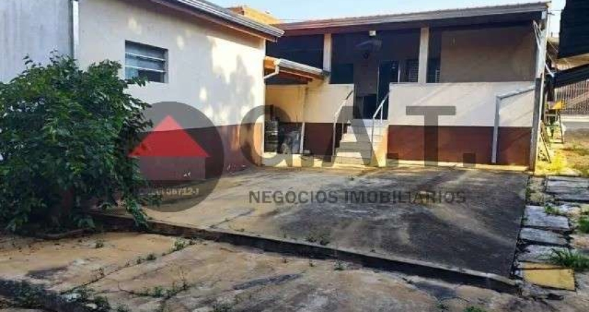 Casa com 3 quartos à venda na Vila da Fonte, Sorocaba 