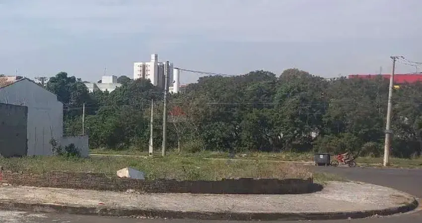 Terreno à venda no Jardim Santa Rosa, Sorocaba 