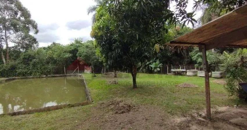 Chácara / sítio com 2 quartos à venda na Estância Tropical, Salto de Pirapora 