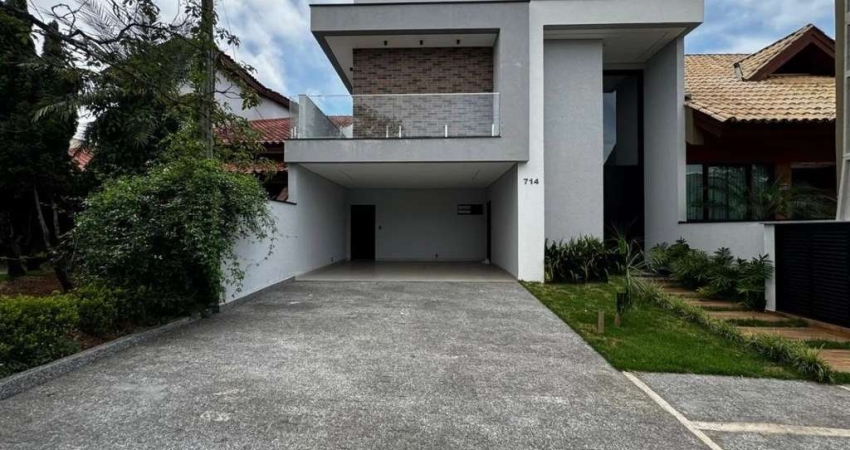 Casa de condomínio com 3 quartos, 255m², à venda em Sorocaba, Granja Olga III