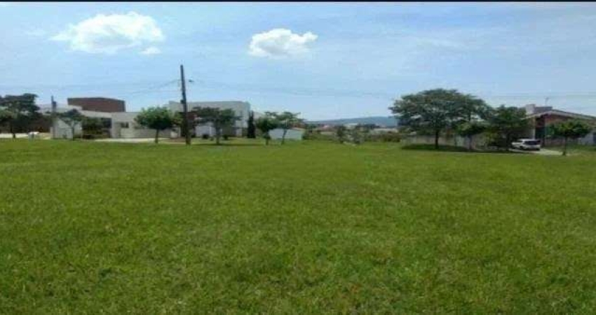 Terreno em Condomínio à venda, no Condomínio Village Saint Charbel, em Araçoiaba da Serra, Condomínio Village Saint Charbel, 1.030m²