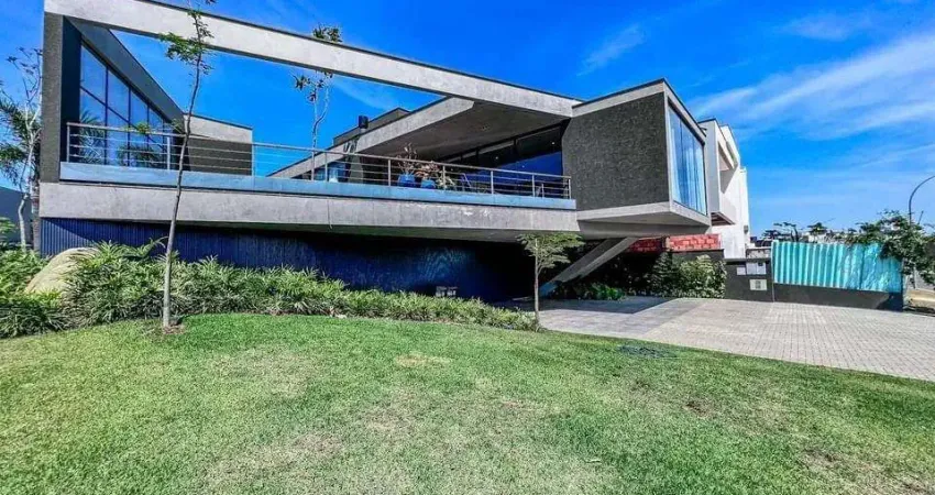 Casa de condomínio à venda, no Condomínio Alphaville Nova Esplanada 4, em Votorantim, Alphaville Nova Esplanada 4, com 4 quartos, 300m²