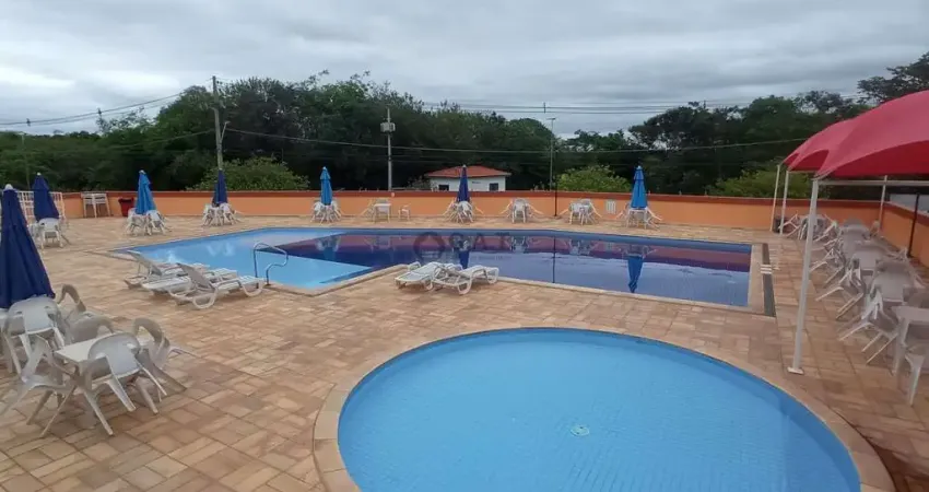 Aluguel de casa em condomínio em vossoroca, votorantim-sp! 2 quartos, sala, banheiro, garagem, área de 67m²!