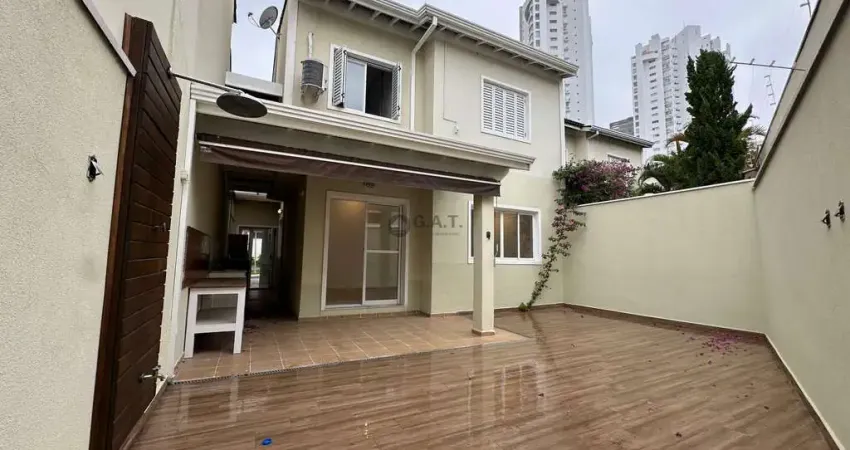 Imóvel de luxo no parque campolim: casa em condomínio com 3 quartos e 3 suítes, 2 salas, 4 banheiros e 3 vagas de garagem