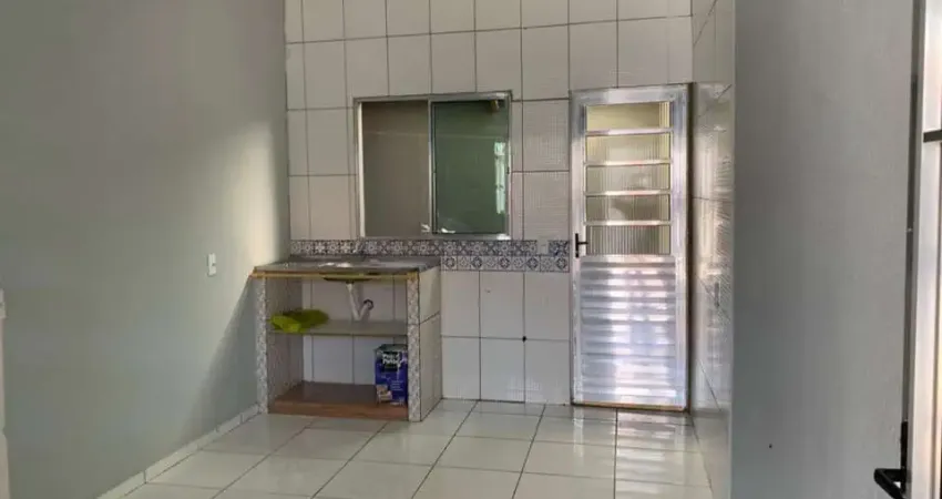 Casa para locação em sorocaba-sp, jardim santa barbara: 2 quartos, 2 salas, 1 banheiro, 1 vaga garagem, 55m² de área.