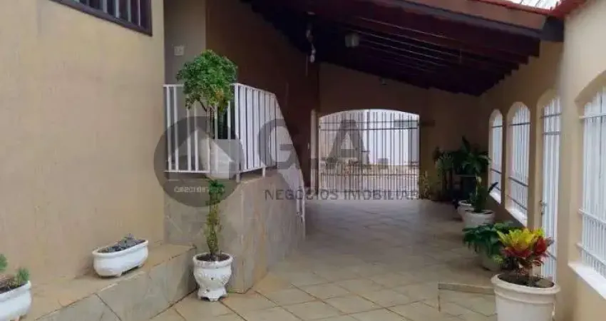 Casa com 3 quartos à venda na Rua Luiz Leopoldino Mascarenhas, 108, Jardim Guadalajara, Sorocaba