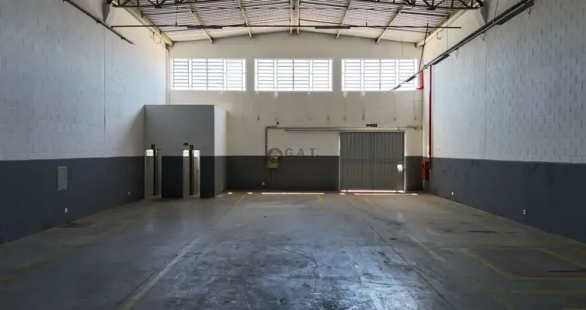 Alugue agora um galpão comercial no éden, sorocaba-sp! 3 salas, 2 banheiros, 6 vagas de garagem, 700m² de área.