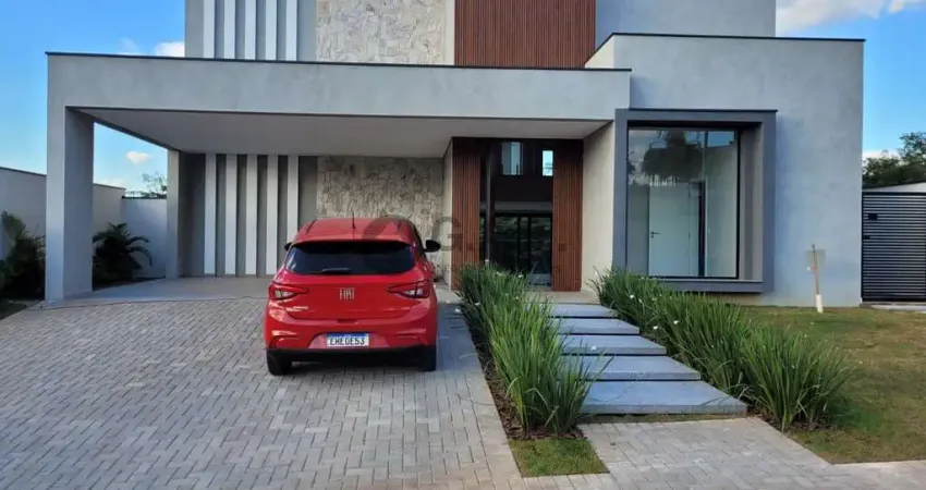 Casa de luxo em condomínio alphaville nova esplanada, votorantim-sp: 3 quartos, 3 suítes, 3 salas, 4 banheiros, 4 vagas, 303m².
