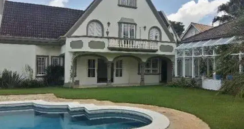 Casa à venda no condomínio lago azul residencial e golfe - araçoiaba da serra/sp