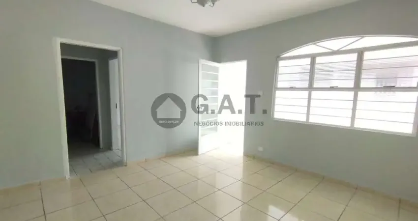 Casa para Locação em Sorocaba-SP, Vila Jardini: 2 Quartos, 2 Salas, 2 Banheiros, 2 Vagas de Garagem, 180m² de Área