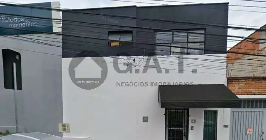 Casa Comercial para Locação no Centro de Sorocaba-SP: 2 Quartos, 2 Salas, 1 Banheiro e 80m² de Área.