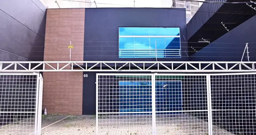 Aluguel de Prédio Comercial de Alto Padrão no Centro de Sorocaba-SP - 488m², 4 Banheiros, 8 Vagas de Garagem