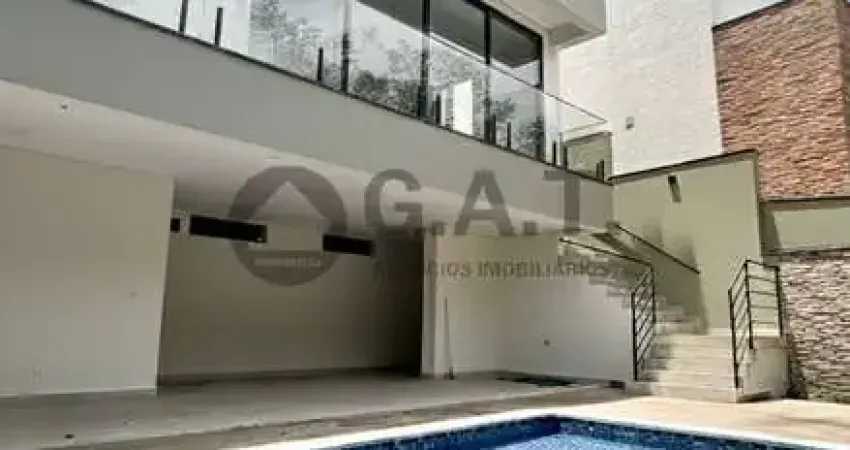 Casa em condomínio no Green Valley, Votorantim-SP: 4 quartos, 4 suítes, 2 salas, 2 banheiros, 4 vagas, 306m².