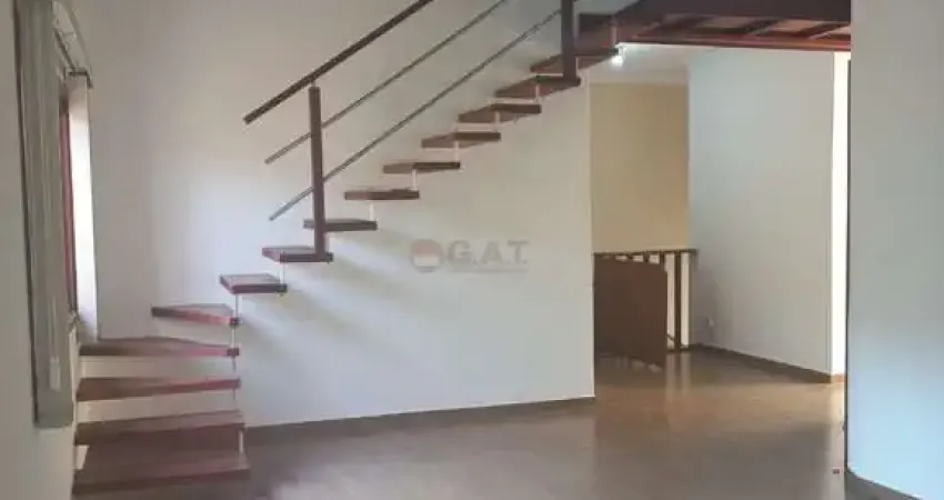 Casa em Condomínio para Locação em Sorocaba-SP - Residencial Gramados: 3 Quartos, 1 Suíte, 2 Salas, 1 Banheiro, 2 Vagas, 270 m².