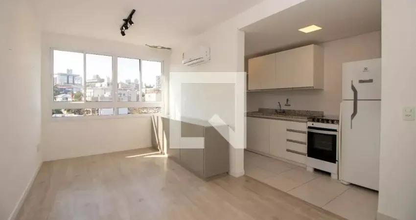 Maravilhoso apartamento de três dormitórios com suíte,  churrasqueira e vaga