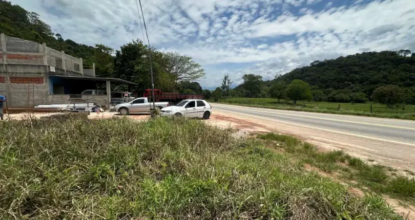 Terreno à venda na Rua Esmeraldino Salvino, 00, Centro, Cachoeiras de Macacu