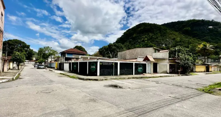 Barracão / Galpão / Depósito à venda na Rua Jaime Portela, 330, Paiol, Guapimirim