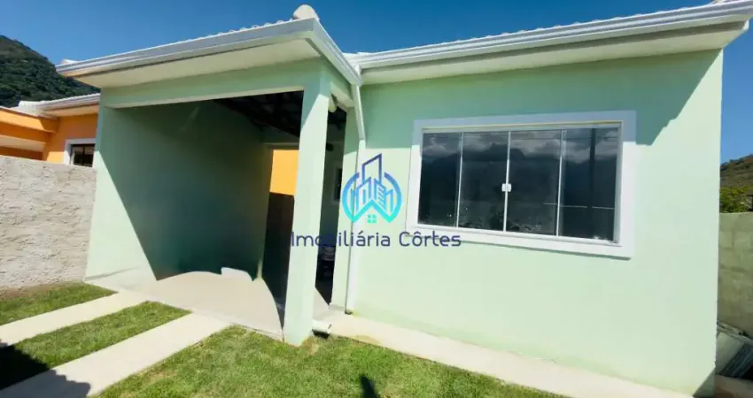 Casa em condomínio fechado com 2 quartos à venda na Rua I, 11, Cotia, Guapimirim